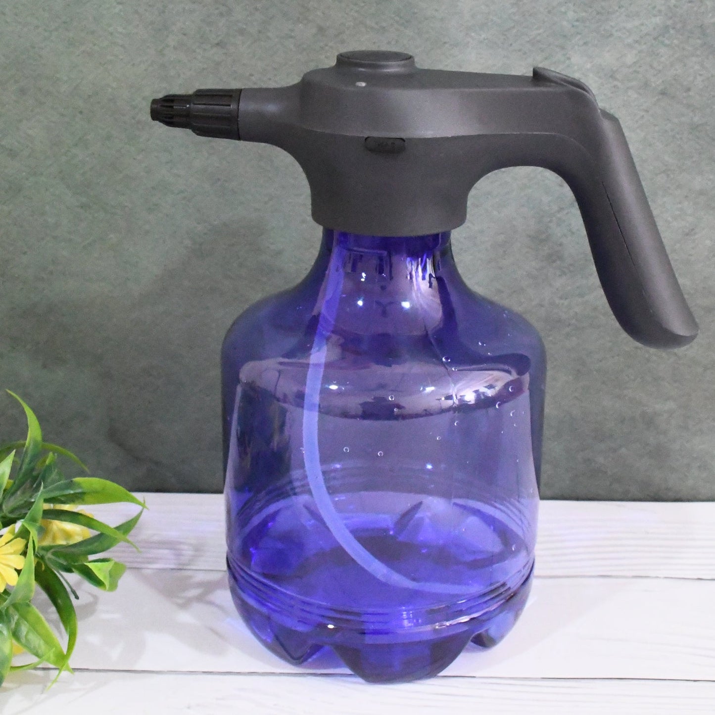 Electric 3L Garden Sprayer â€“ Automatic, Rechargeable Watering Can for Fertilizing (1 Pc)