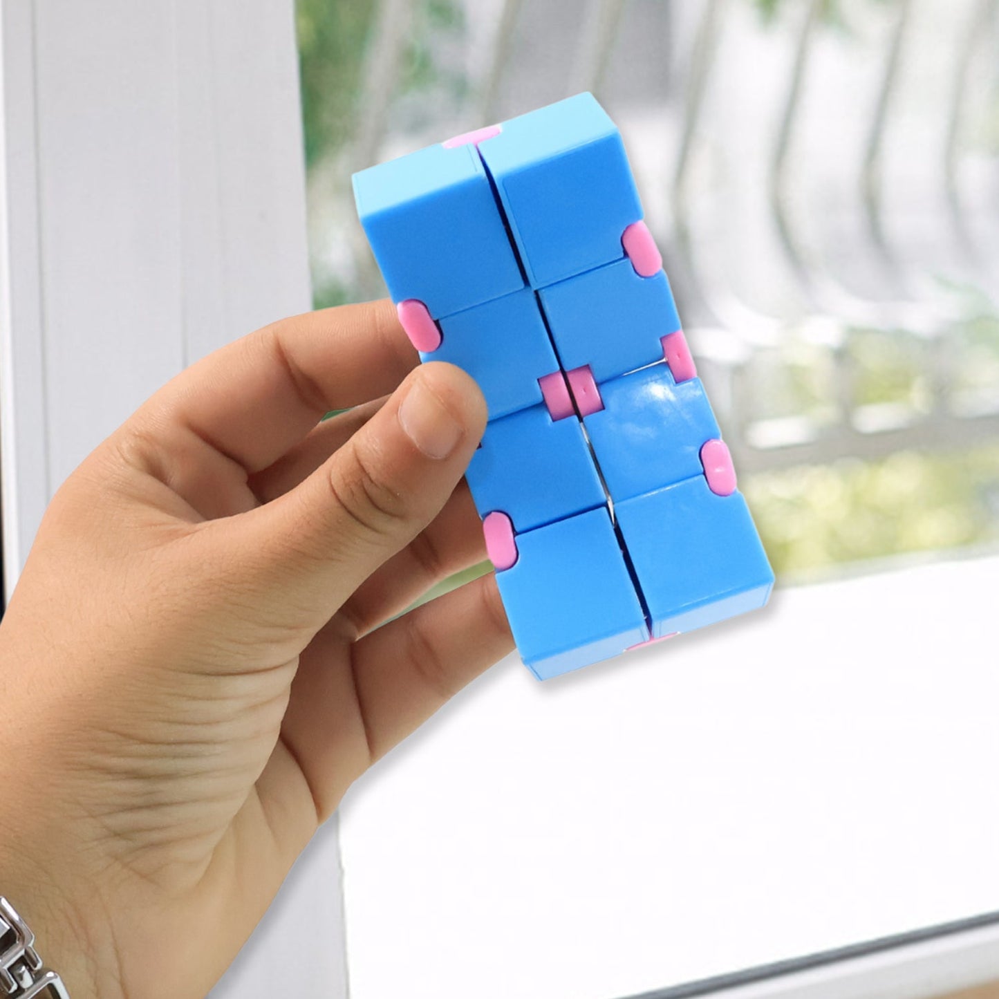 Infinity Cube Fidget Toy Stress Relief Hand Puzzle for Kids & Adults 1 Pc