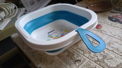 Space-Saving Foldable Baby Wash Basin, Lightweight & Easy to Clean for Home (28Ã—28 Cm)