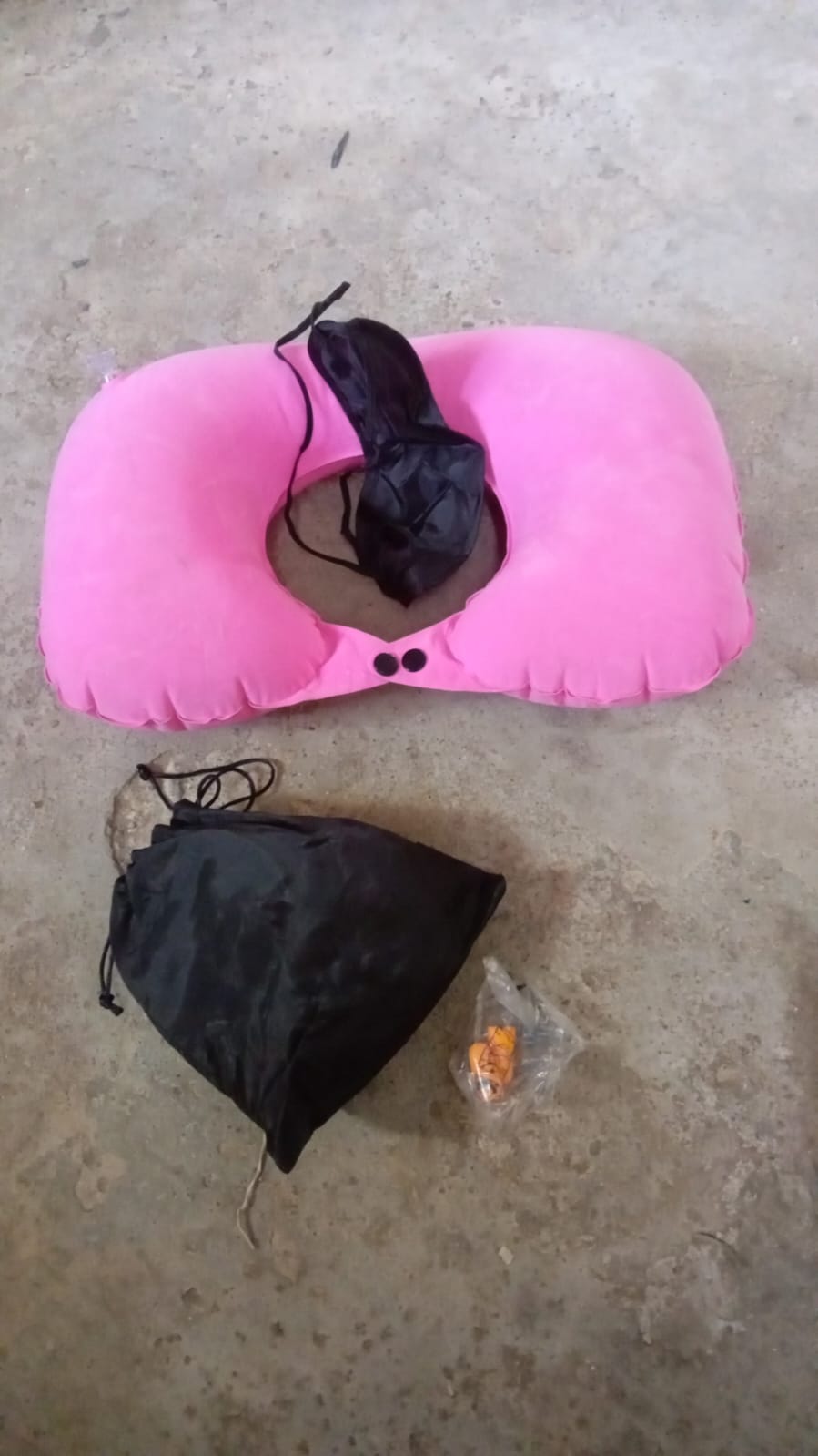 8512Â 3 in 1 Comfortable Travel Sleeping Kit, Neck Pillow, Eye Mask & Ear Plug Set Inflatable Plane Sleeping Pillow Head Neck Support Pillows for Travel Airplane Office, Black